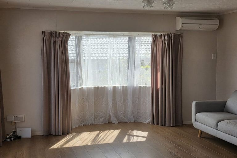 Photo of property in 1/47 South Road, Blagdon, New Plymouth, 4310