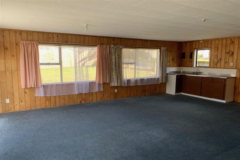 Photo of property in 8 Kauri Crescent, Snells Beach, 0920