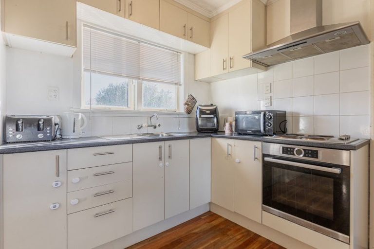 Photo of property in 31 Coverdale Street, Onekawa, Napier, 4110