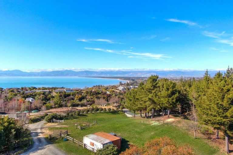 Photo of property in 75 Pine Hill Road, Ruby Bay, Mapua, 7173