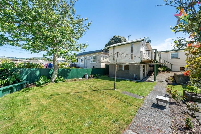 Photo of property in 17 Stellin Street, Boulcott, Lower Hutt, 5011