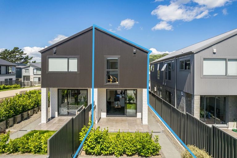 Photo of property in 3 Tokitoki Way, Kenepuru, Porirua, 5022