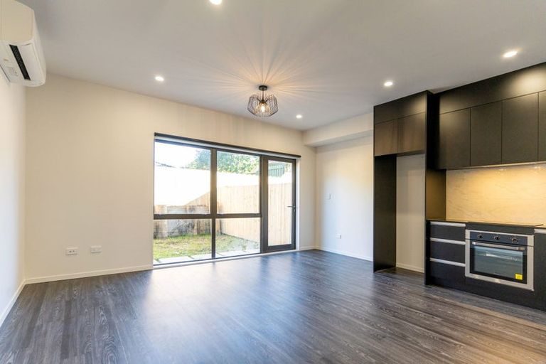 Photo of property in 11 Rangimarie Close, Opaheke, Papakura, 2113