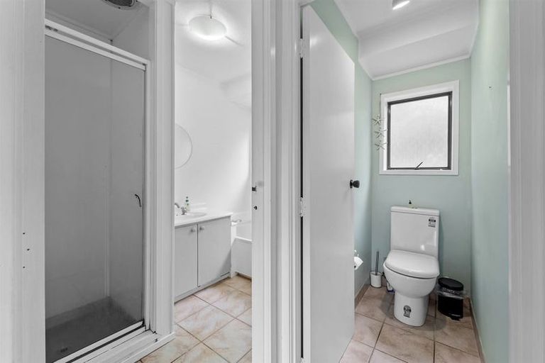 Photo of property in 3b Redwing Street, Browns Bay, Auckland, 0630