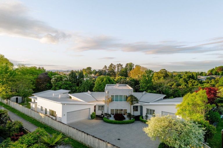 Photo of property in 56 Saint James Drive, Huntington, Hamilton, 3210