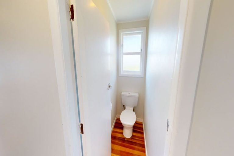 Photo of property in 8 Iris Place, Bastia Hill, Whanganui, 4500