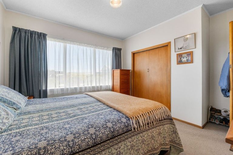 Photo of property in 11 Hulke Crescent, Bell Block, New Plymouth, 4312