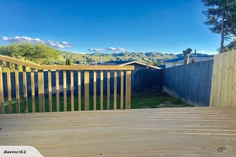 Photo of property in 8 Yemen Place, Ascot Park, Porirua, 5024