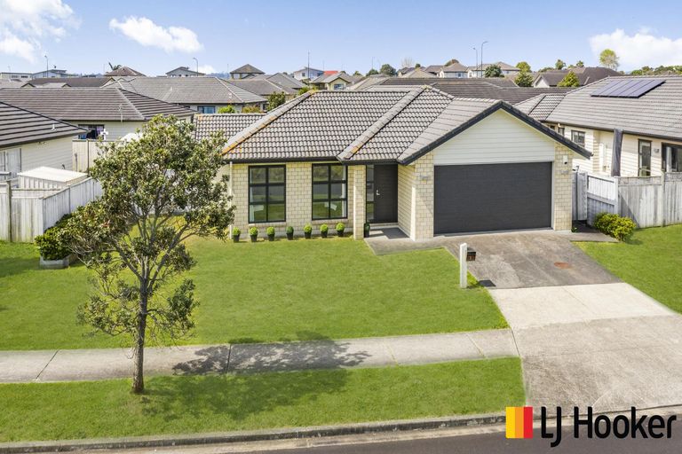 Photo of property in 3 Manene Street, Wattle Downs, Auckland, 2103