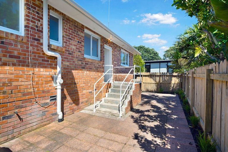 Photo of property in 1/454 Hibiscus Coast Highway, Orewa, 0931