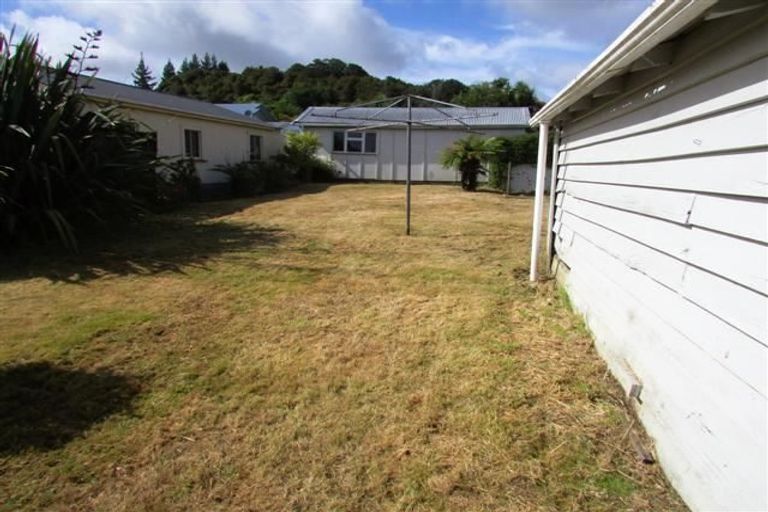 Photo of property in 15 Macdougall Avenue, Dunollie, Runanga, 7803
