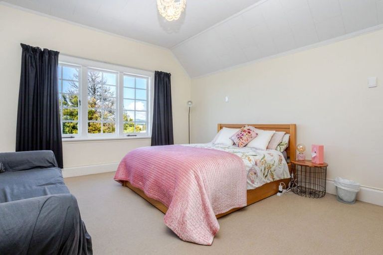 Photo of property in 5 Victoria Avenue, Dannevirke, 4930