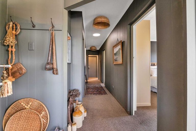 Photo of property in 69 North Street, Mokau, 4376