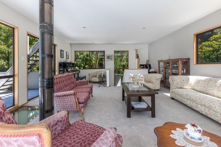 Photo of property in 21 Gordon Road, Plimmerton, Porirua, 5026