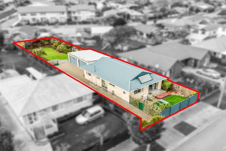 Photo of property in 129 Lonsdale Street, New Brighton, Christchurch, 8083