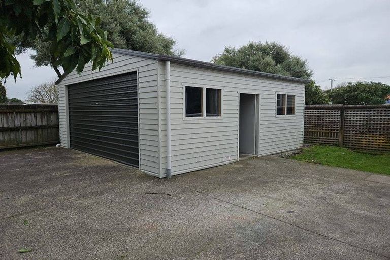 Photo of property in 2 Bledisloe Terrace, Hamilton East, Hamilton, 3216