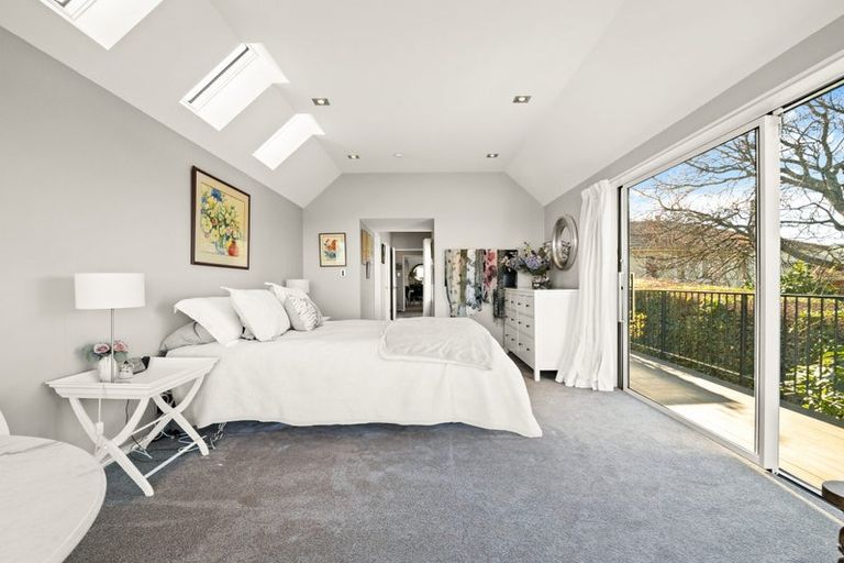 Photo of property in 718 Highgate, Maori Hill, Dunedin, 9010