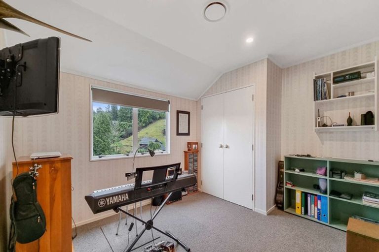 Photo of property in 24 Mountain Road, Western Heights, Rotorua, 3015