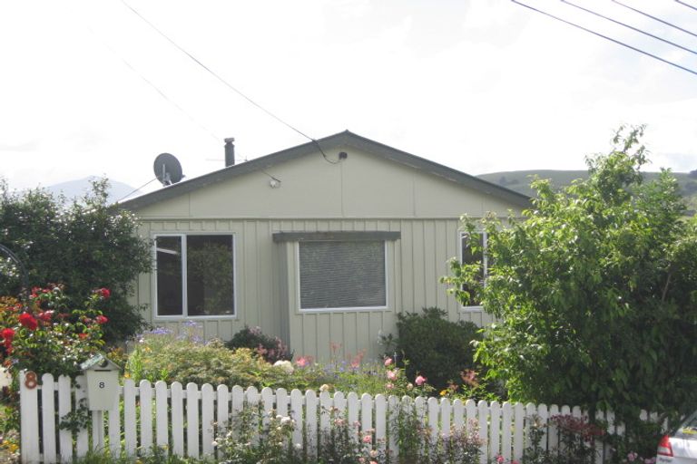 Photo of property in 8 Watson Street, Akaroa, 7520