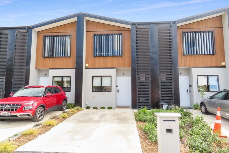 Photo of property in 7 Fitch Lane, Wallaceville, Upper Hutt, 5018