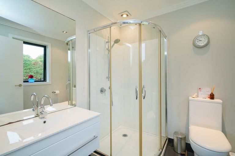 Photo of property in 40 Matua Grove, Otatara, Invercargill, 9879