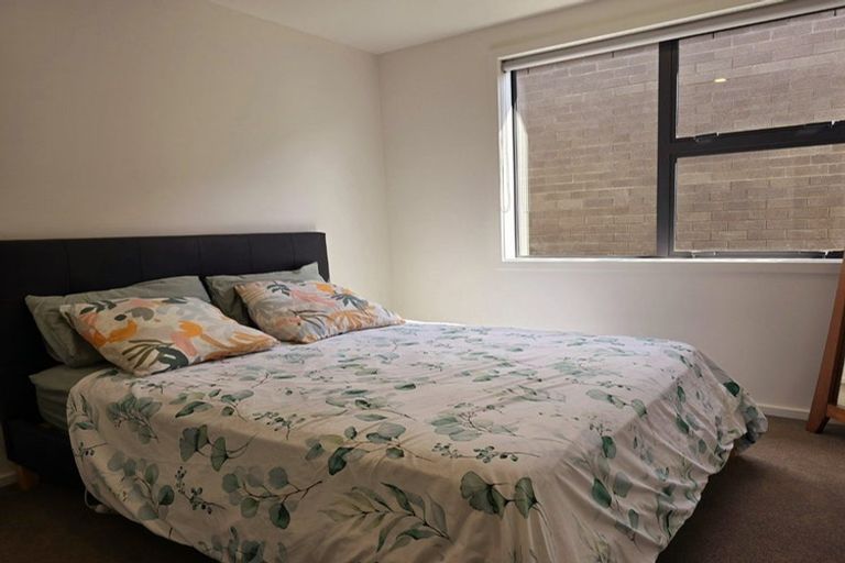 Photo of property in 36 Liberation Road, Papakura, 2110