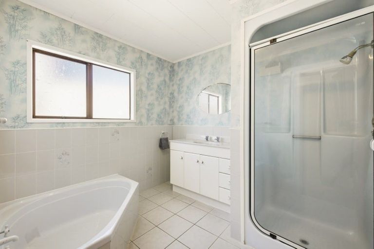 Photo of property in 55 Dickson Road, Papamoa Beach, Papamoa, 3118