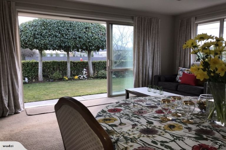 Photo of property in 216 Bower Avenue, North New Brighton, Christchurch, 8083