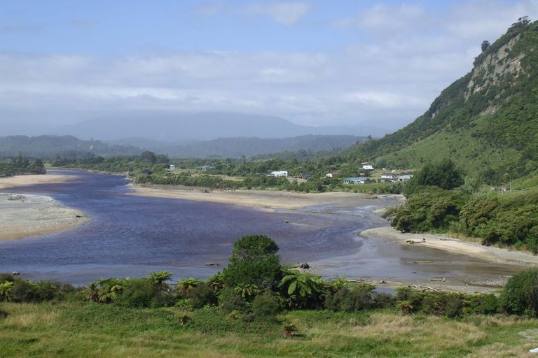 Photo of property in 61 Glasseye Drive, Little Wanganui, Karamea, 7893