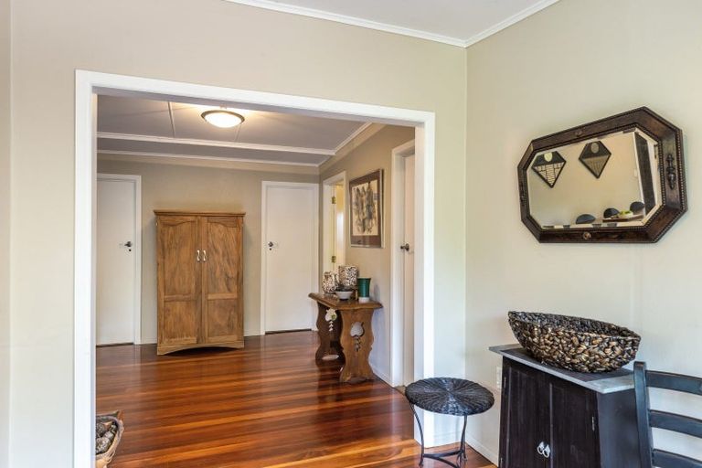 Photo of property in 24 Aubrey Crescent, Rainbow Point, Taupo, 3330