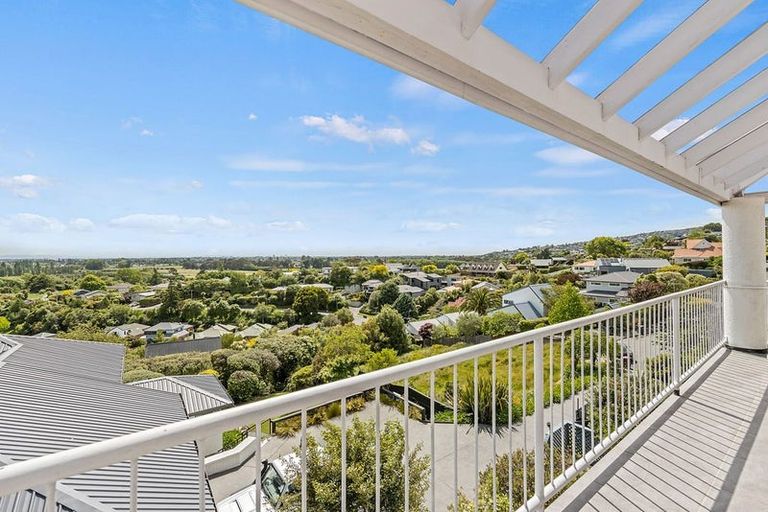 Photo of property in 11 Uldale Place, Westmorland, Christchurch, 8025