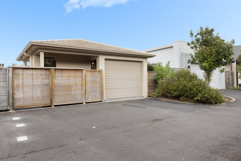 Photo of property in 30 Scoria Close, Pyes Pa, Tauranga, 3112