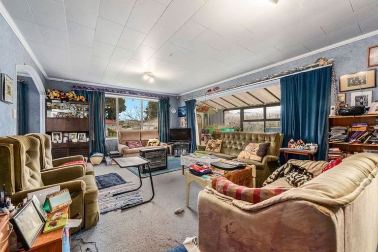 Photo of property in 5 Kentucky Street, Totara Park, Upper Hutt, 5018