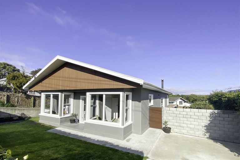 Photo of property in 22 Till Street, South Hill, Oamaru, 9400