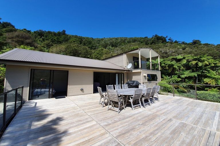 Photo of property in 9 Rata Street, Duncan Bay, Tennyson Inlet, 7195