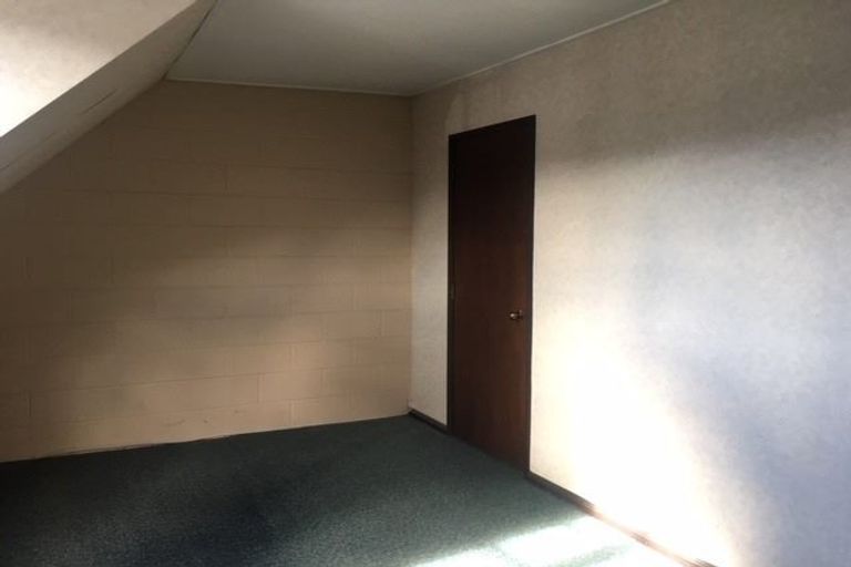 Photo of property in 1/555 Hillside Road, Caversham, Dunedin, 9012