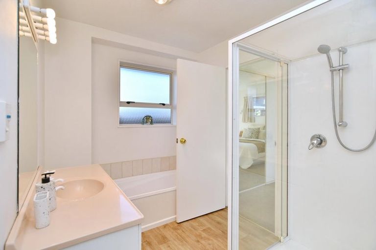 Photo of property in 17 Wanaka Place, Mairehau, Christchurch, 8052