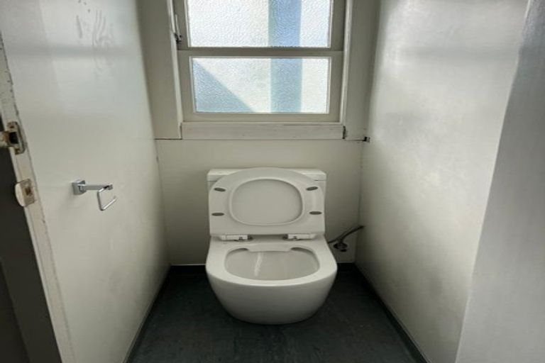 Photo of property in 73a Heathdale Crescent, Papakura, 2110