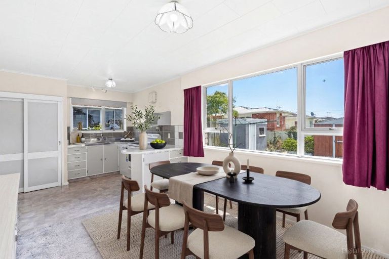 Photo of property in 3 Tawa Street, Levin, 5510