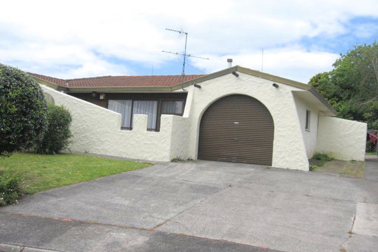 Photo of property in 2/22 Taonui Street, Rosehill, Papakura, 2113
