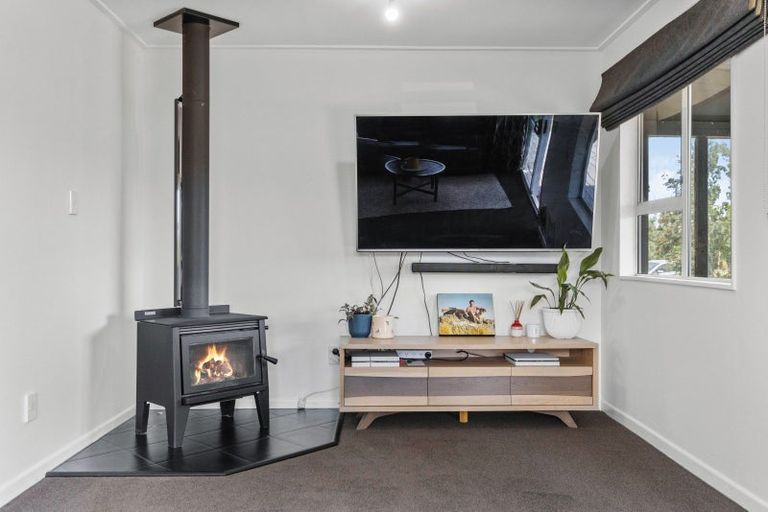 Photo of property in 6 Hall Road, Patearoa, Ranfurly, 9398