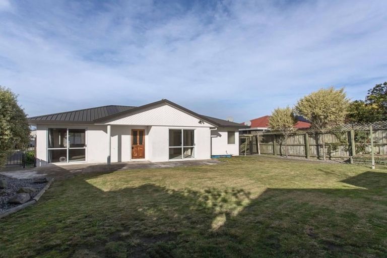 Photo of property in 60a Travis Road, Burwood, Christchurch, 8083