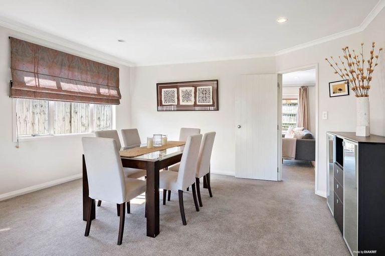 Photo of property in 9 Bronwylian Drive, Flat Bush, Auckland, 2016