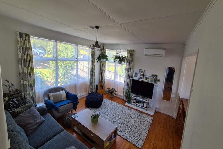 Photo of property in 1/23 William Souter Street, Forrest Hill, Auckland, 0620