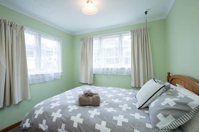 Photo of property in 92 Fraser Avenue, Johnsonville, Wellington, 6037