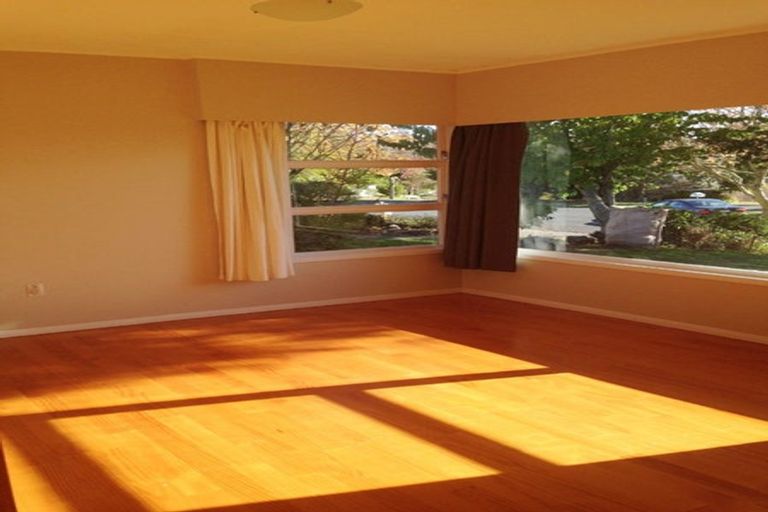 Photo of property in 18 Wells Road, Bucklands Beach, Auckland, 2012