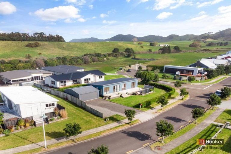 Photo of property in 27 Ocean Breeze Drive, Waihi Beach, 3611