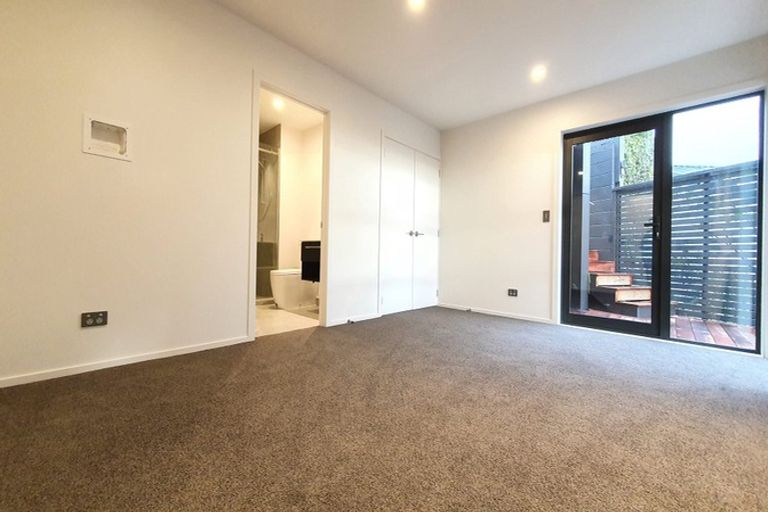 Photo of property in 2/14 Lookaway Place, Huntsbury, Christchurch, 8022