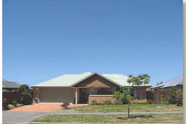 Photo of property in 7 Rue De La Mare, Parklands, Christchurch, 8083