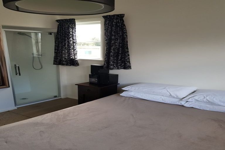 Photo of property in 871 High Street, Boulcott, Lower Hutt, 5011